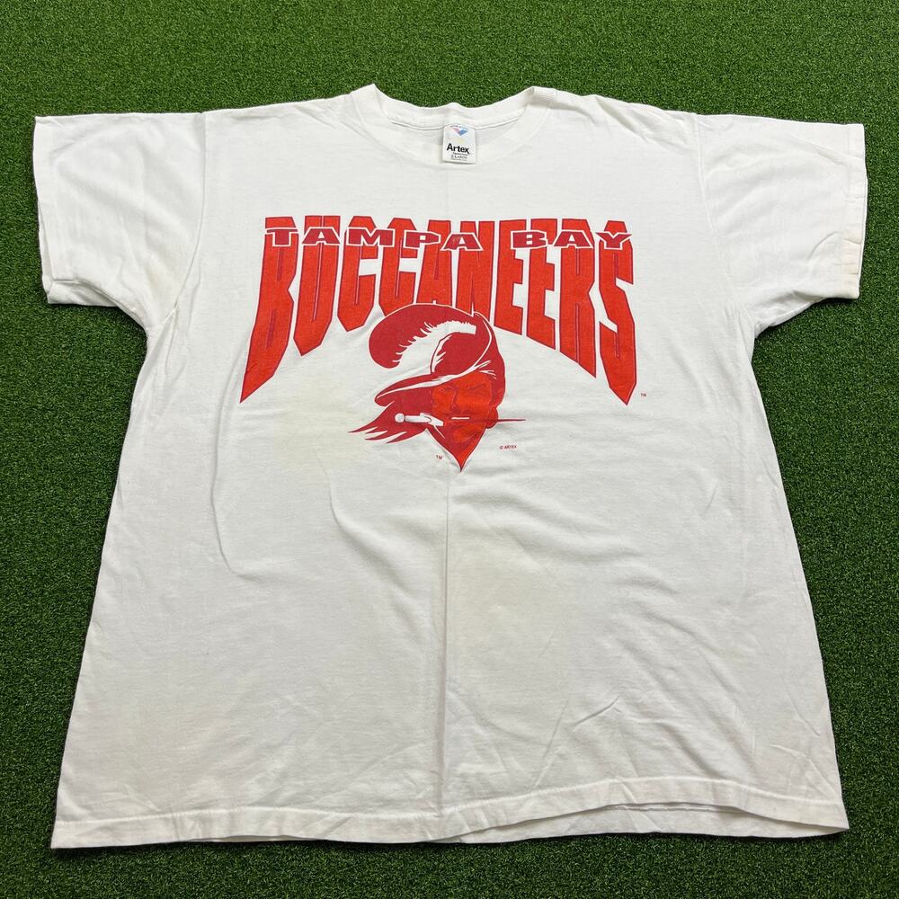 Vintage Artex White Tampa Bay Buccaneers White T-Shirt Sz XL